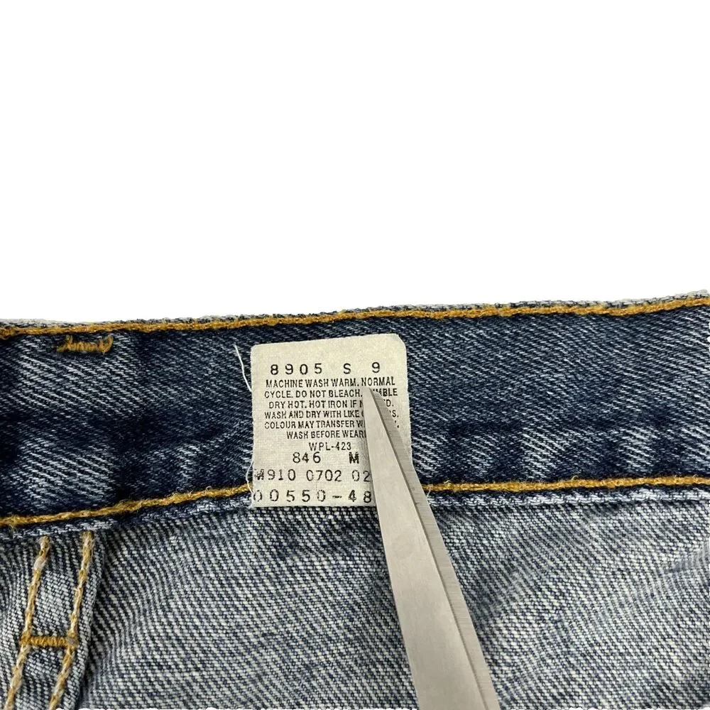 Vintage Y2K Levi’s 550 Relaxed Fit Denim Jeans Size 38x32 Made In‎ Canada